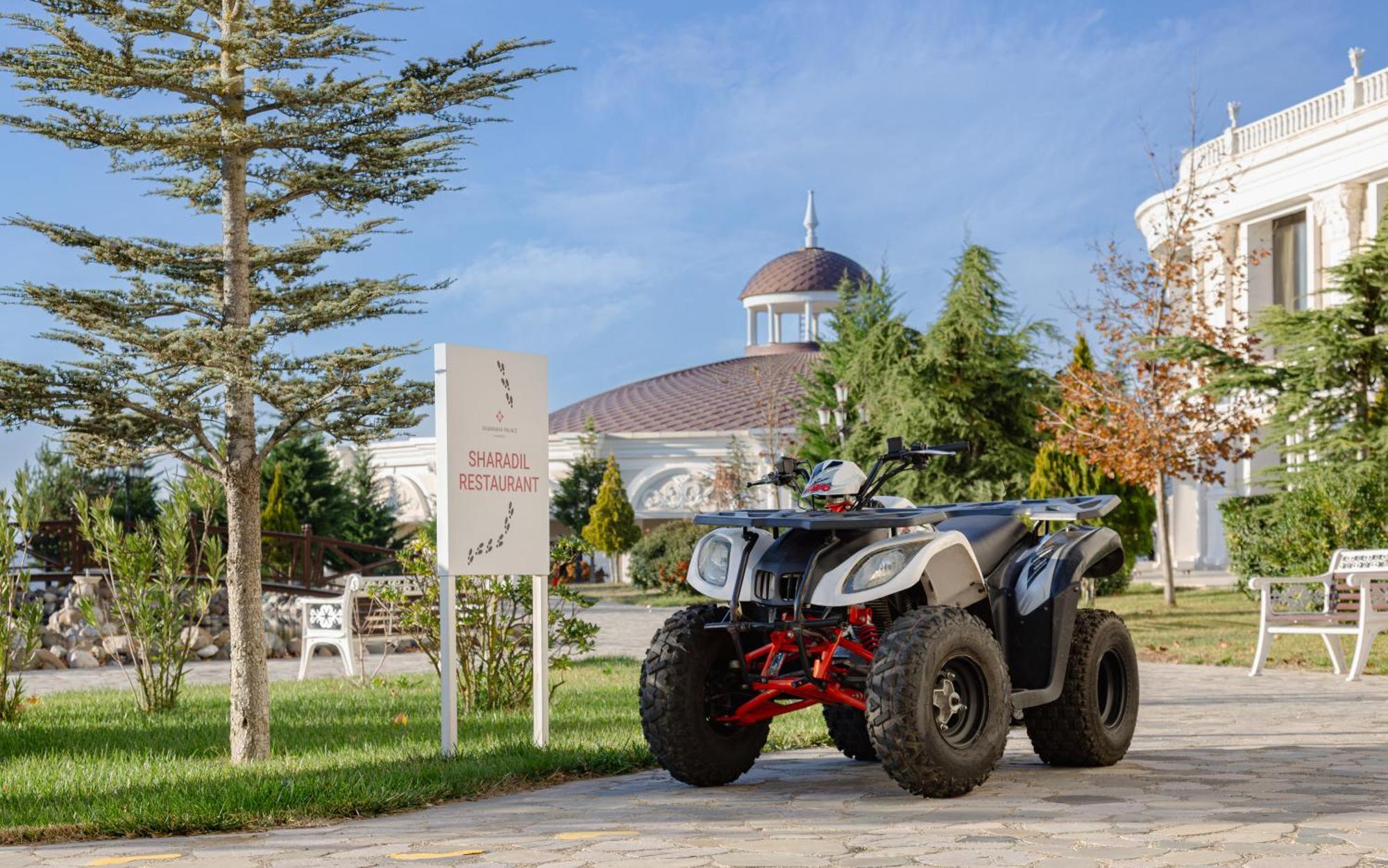 Shamakhi Palace Sharadil Seredil Exteriör bild A quad bike in Turkey